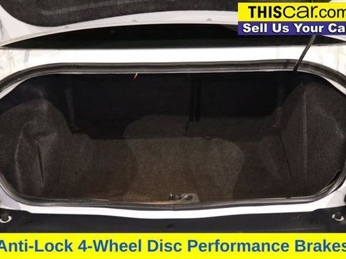 Used 2018 Dodge Challenger SXT Plus RWD image 26
