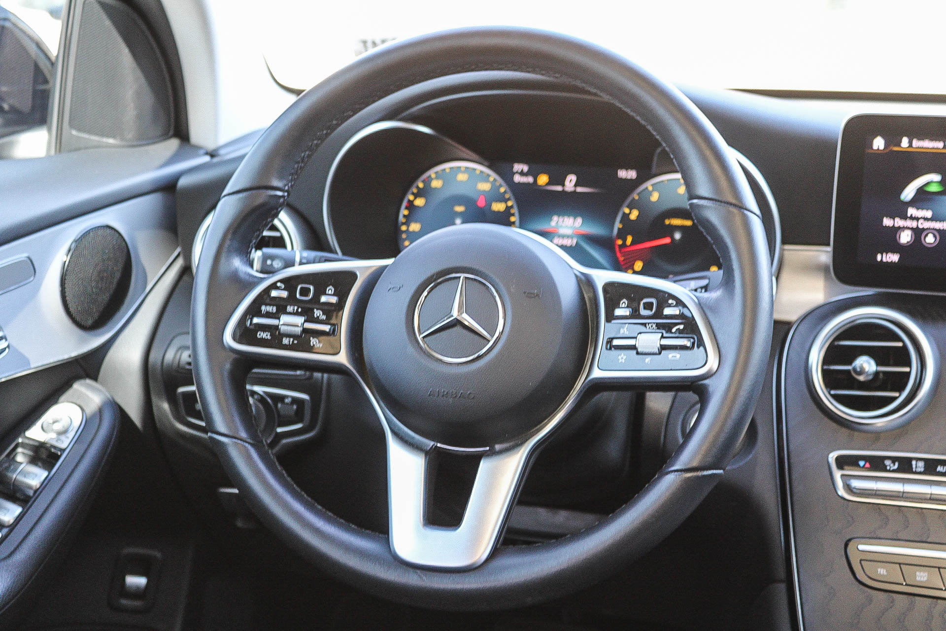 Used 2022 Mercedes-Benz GLC 300 image 17