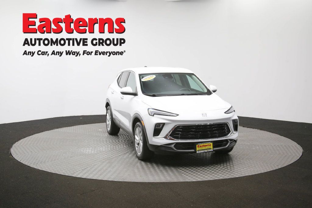 Used 2024 Buick Encore GX Preferred FWD image 45