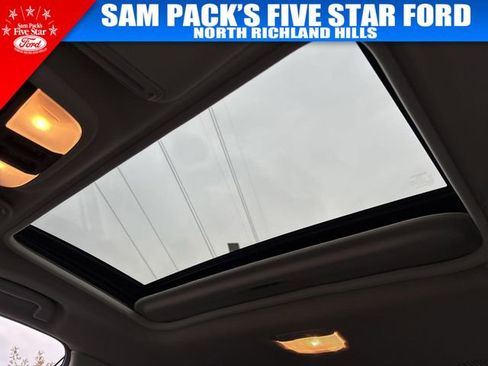 Used 2024 Subaru Crosstrek 2.0i Premium image 29