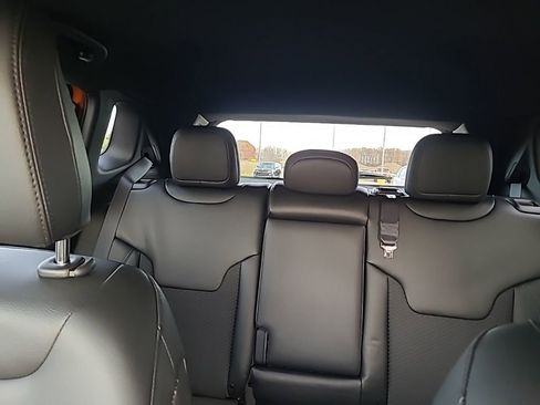New 2026 Jeep Compass Latitude AWD/4WD image 20