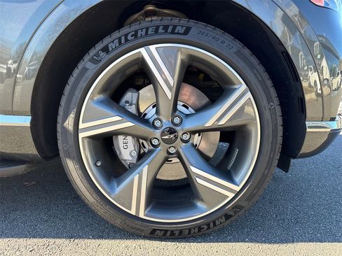 New 2025 Genesis GV80 2.5T Prestige image 12