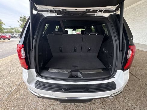Certified 2025 GMC Yukon Denali AWD/4WD image 25