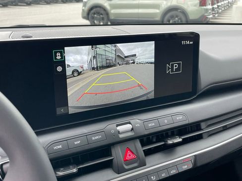 New 2026 Kia K4 LXS image 16