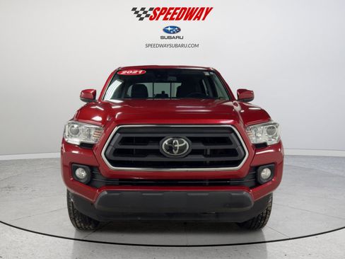 Used 2021 Toyota Tacoma SR5 image 2