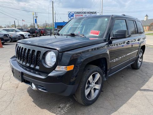 Used 2017 Jeep Patriot 4WD image 7
