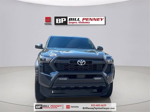 Used 2024 Toyota Tacoma TRD Off-Road image 2