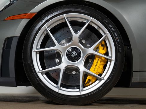 Used 2026 Porsche 911 GT3 image 44