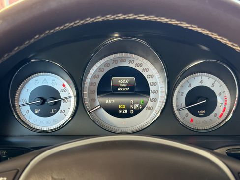 Used 2014 Mercedes-Benz GLK 350 4MATIC image 30