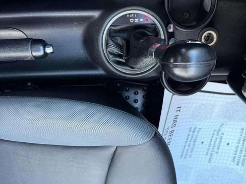 Used 2010 MINI Cooper Hardtop image 27