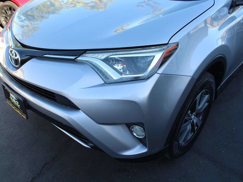Used 2016 Toyota RAV4 XLE FWD image 10