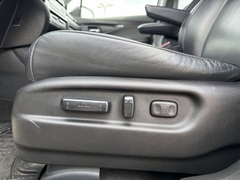 Used 2019 Honda Pilot Elite image 13