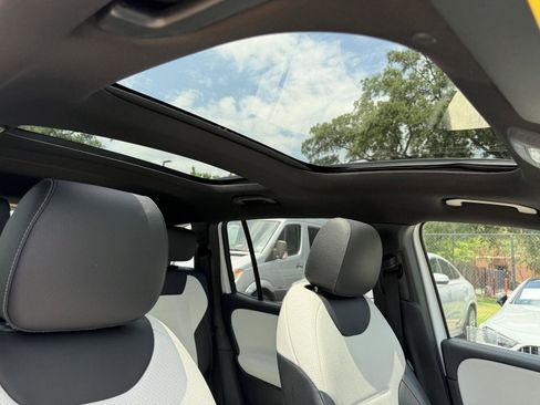 Certified 2022 Mercedes-Benz GLB 250 image 31