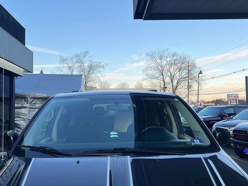 Used 2011 Dodge Grand Caravan Mainstreet w/ PWR Convenience Group image 22