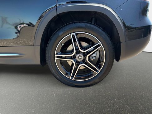 New 2026 Mercedes-Benz GLB 250 4MATIC image 10
