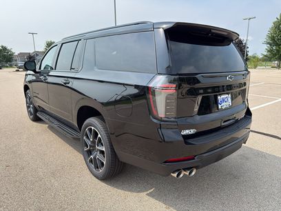 New 2026 Chevrolet Suburban RST w/ Comfort Package