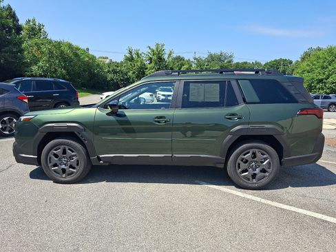 Certified 2026 Subaru Outback Premium AWD/4WD image 7