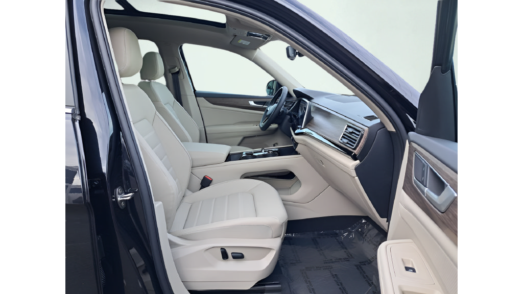 New 2025 Volkswagen Atlas SEL AWD/4WD image 17