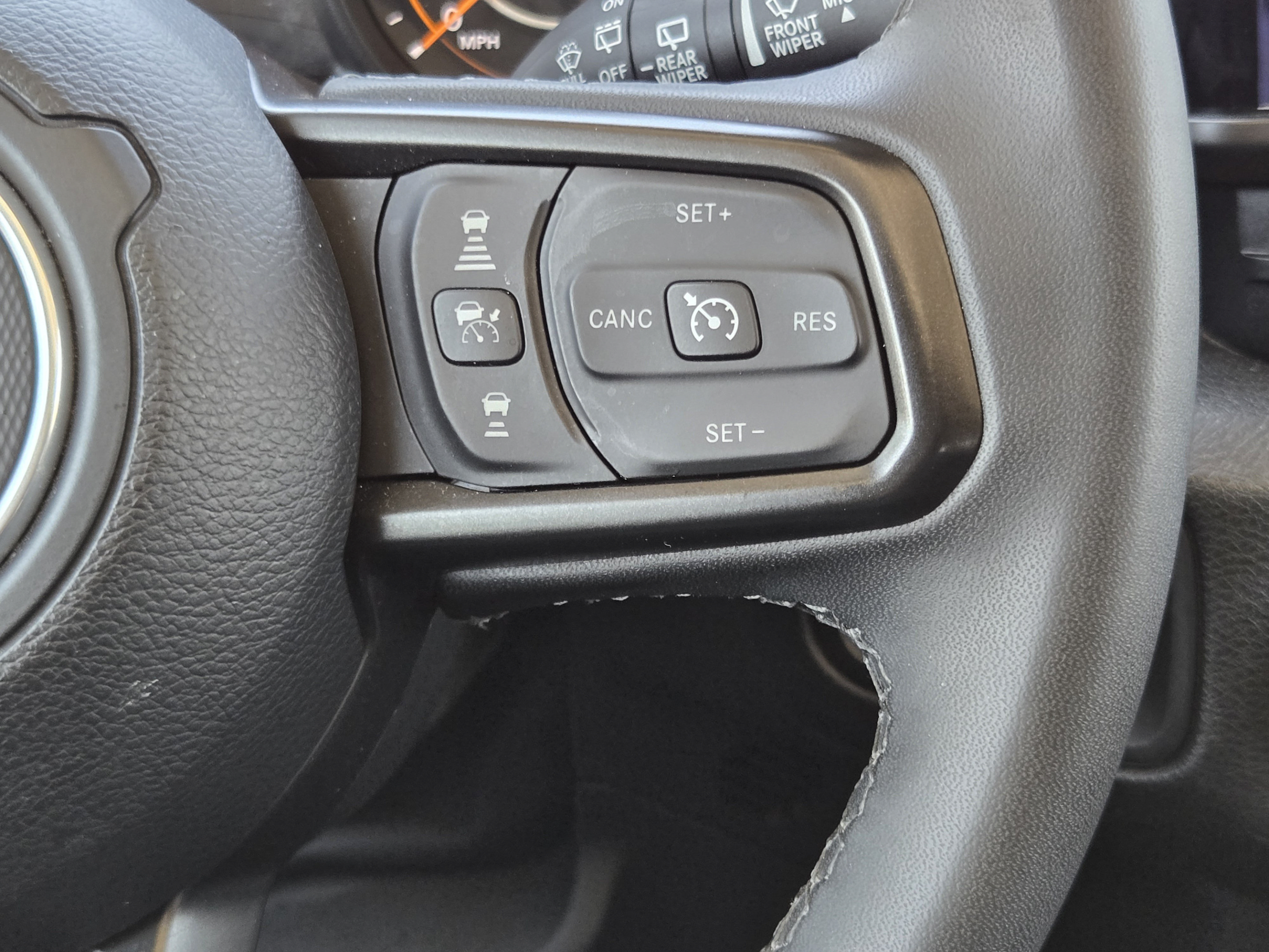 Used 2025 Jeep Wrangler Unlimited Sport AWD/4WD image 26