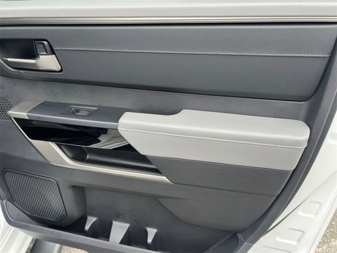 Used 2026 Toyota Tundra Limited image 22