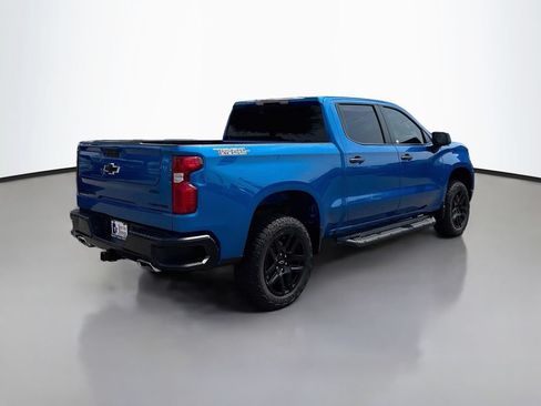 Used 2024 Chevrolet Silverado 1500 Custom Trail Boss w/ LPO, Dark Essentials Package AWD/4WD image 7