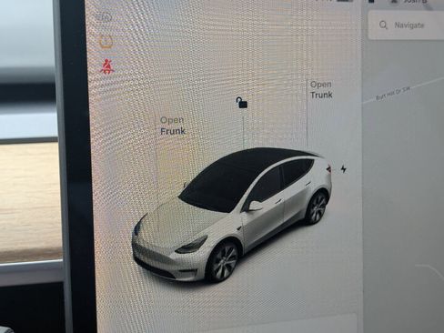 Used 2020 Tesla Model Y Long Range AWD/4WD image 14