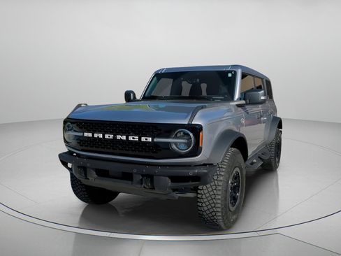 Certified 2024 Ford Bronco Wildtrak AWD/4WD image 11