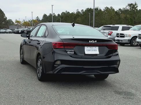 Used 2024 Kia Forte LXS image 7