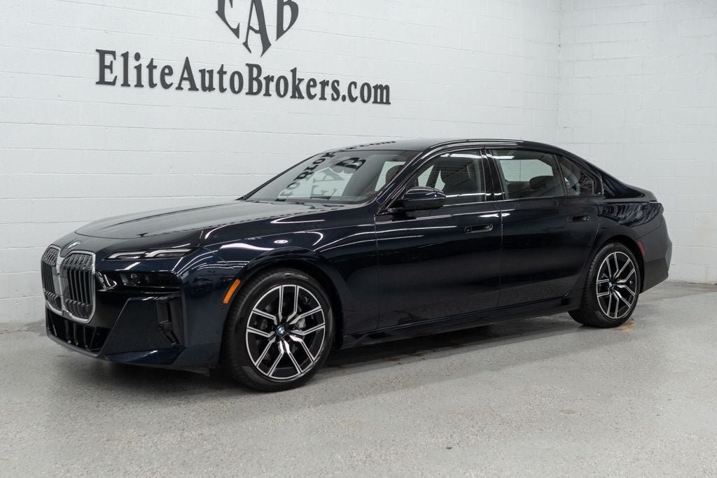 Used 2026 BMW 740i xDrive AWD/4WD image 47