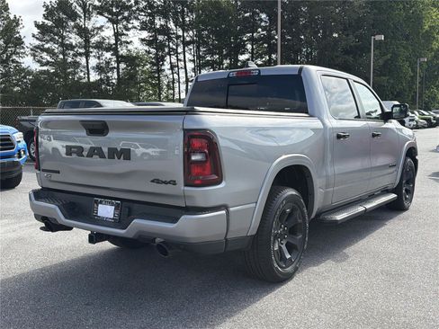 Used 2025 RAM 1500 Big Horn AWD/4WD image 5