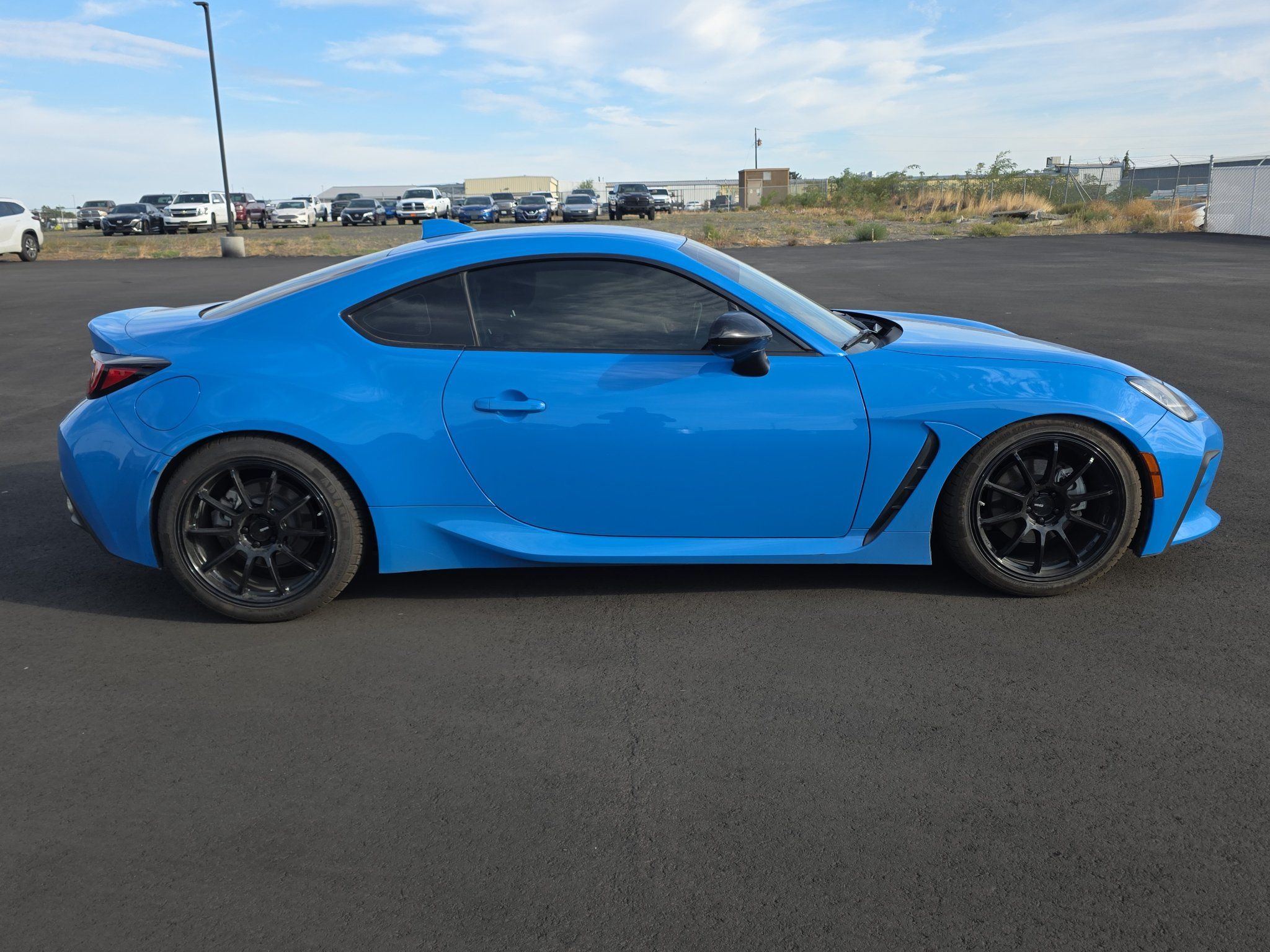 Certified 2022 Toyota GR86 w/ ALL Weather Mat Package (TMS) RWD image 9