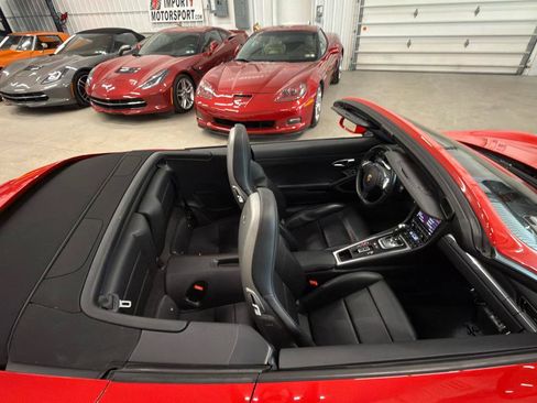 Used 2014 Porsche 911 Carrera 4S AWD/4WD image 26