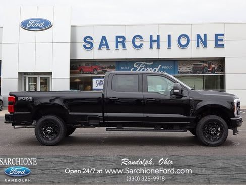 New 2026 Ford F350 Lariat w/ Black Appearance Package image 1