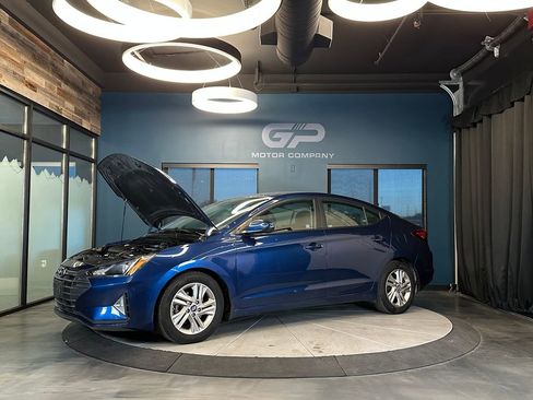 Used 2019 Hyundai Elantra SEL FWD image 24