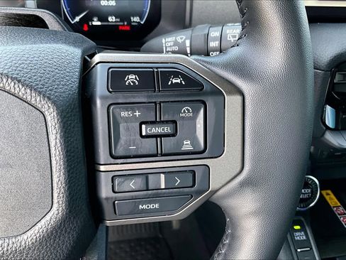 Used 2025 Toyota Land Cruiser image 21