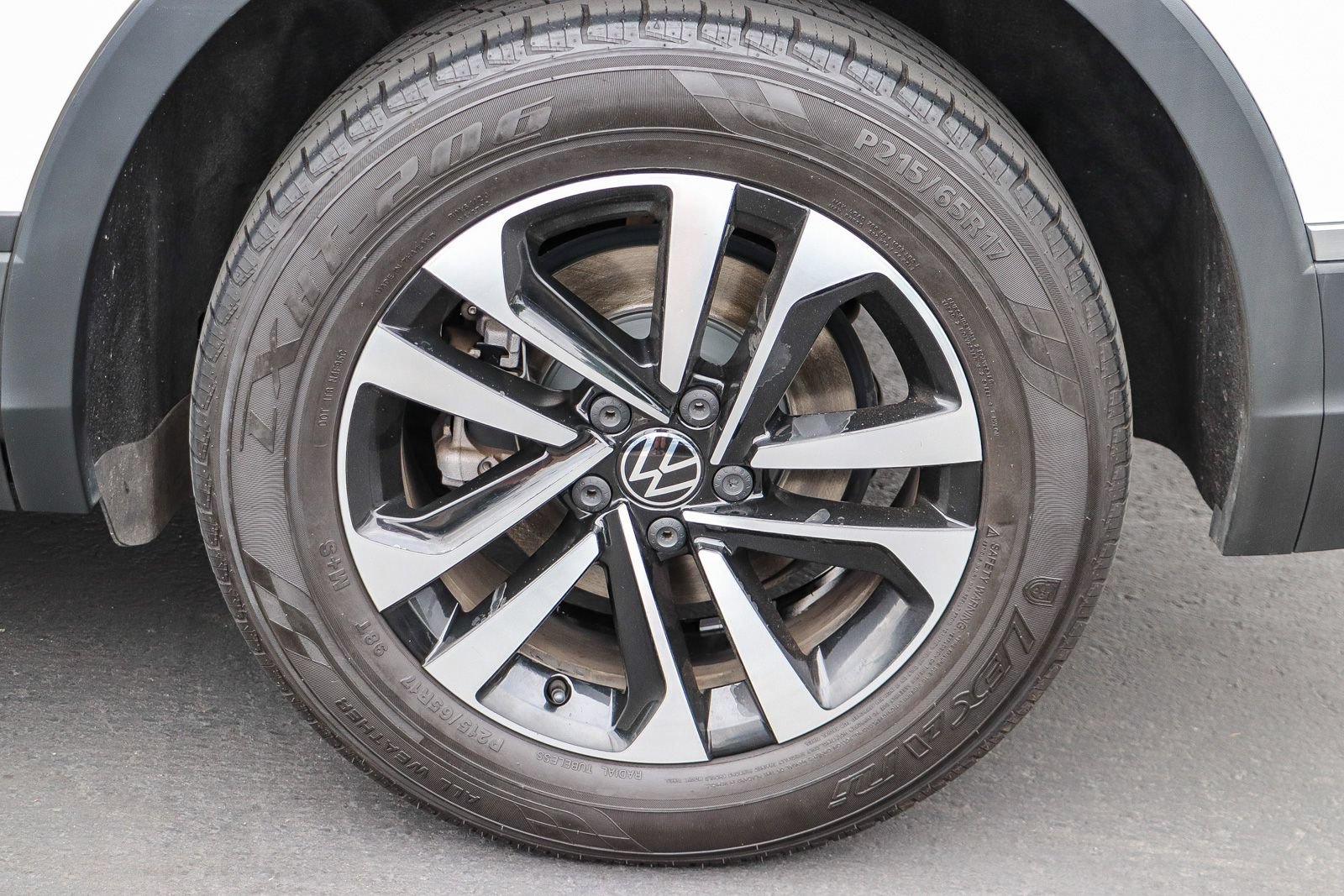Used 2022 Volkswagen Tiguan S FWD image 12