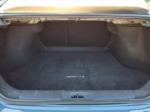 Used 2024 Nissan Sentra SR FWD image 22