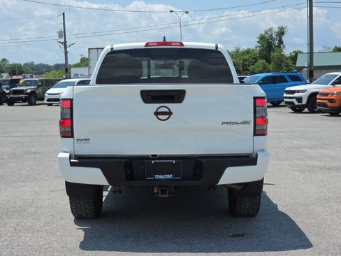 Used 2023 Nissan Frontier PRO-4X w/ Tow Package AWD/4WD image 6