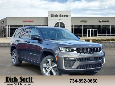 New 2026 Jeep Grand Cherokee L Limited AWD/4WD image 1