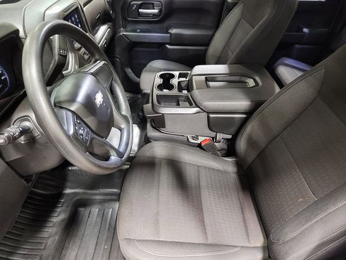 Used 2025 Chevrolet Silverado 2500 W/T w/ WT Convenience Package image 32