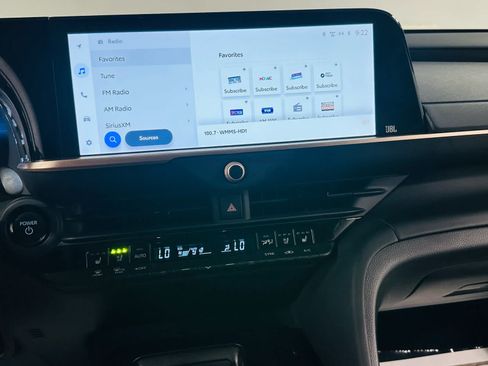 Certified 2023 Toyota Crown AWD/4WD image 11
