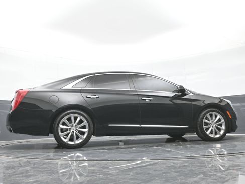 Used 2014 Cadillac XTS Luxury w/ Driver Awareness Package FWD image 39