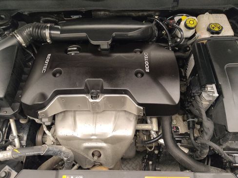 Used 2015 Chevrolet Malibu LT w/ Power Convenience Package FWD image 30