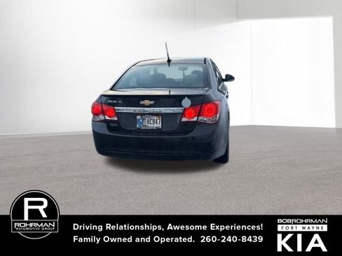 Used 2013 Chevrolet Cruze Eco image 4