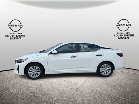 Certified 2025 Nissan Sentra S image 5