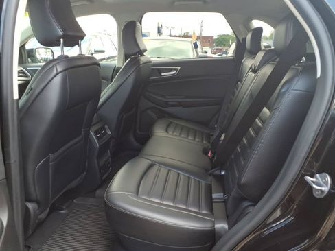 Certified 2024 Ford Edge SEL w/ Convenience Package AWD/4WD image 10