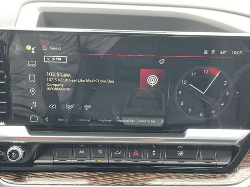 New 2026 GMC Sierra 1500 Elevation image 13