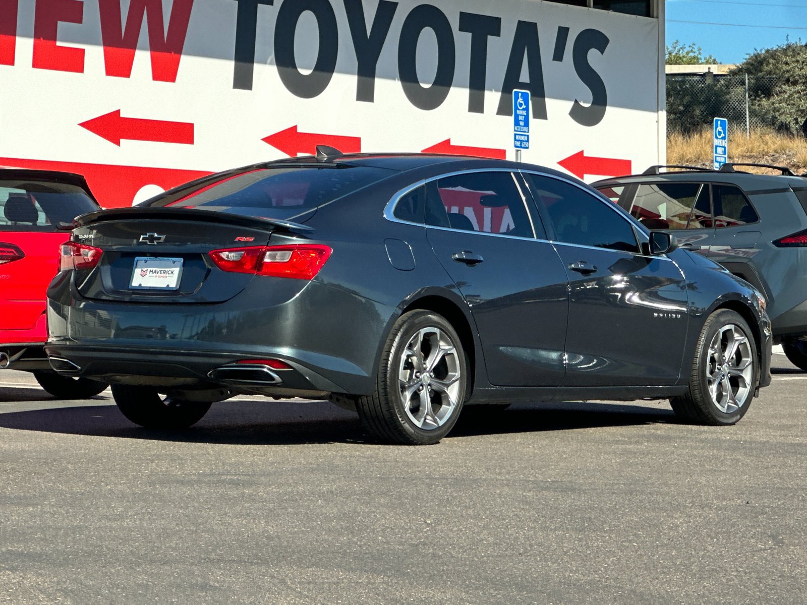 Used 2019 Chevrolet Malibu RS w/ LPO, Convenience Package 1 FWD image 5