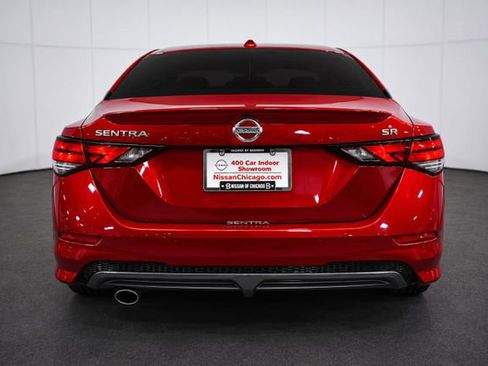 Used 2023 Nissan Sentra SR w/ SR Premium Package FWD image 5
