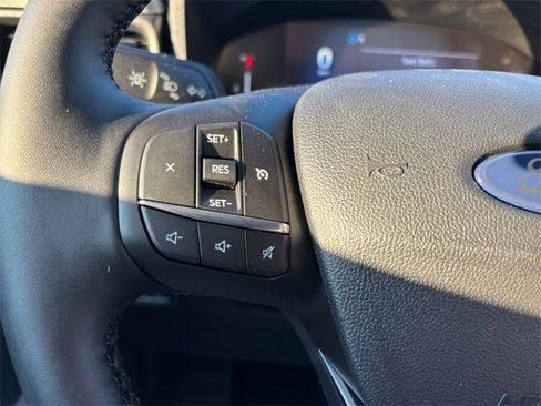 New 2025 Ford Maverick XLT w/ XLT Luxury Package image 18